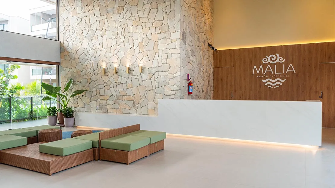 Planta, Perspectiva e Foto real do empreendimento 