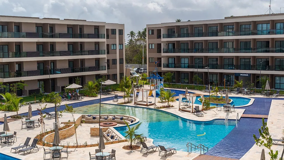 Planta, Perspectiva e Foto real do empreendimento 