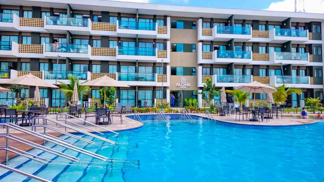 Planta, Perspectiva e Foto real do empreendimento 