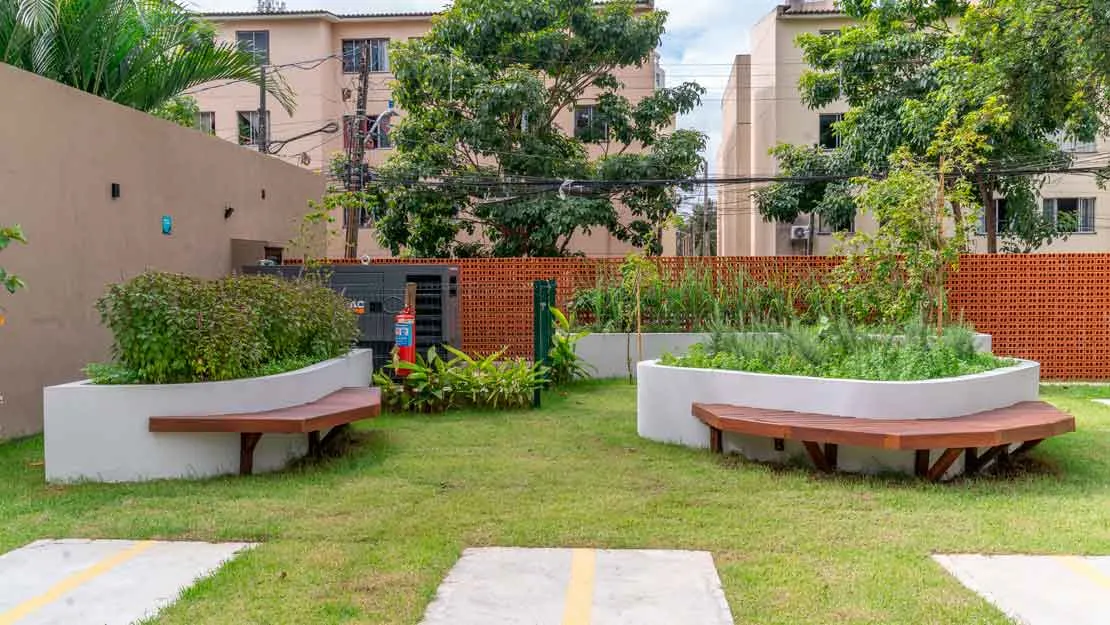 Planta, Perspectiva e Foto real do empreendimento 