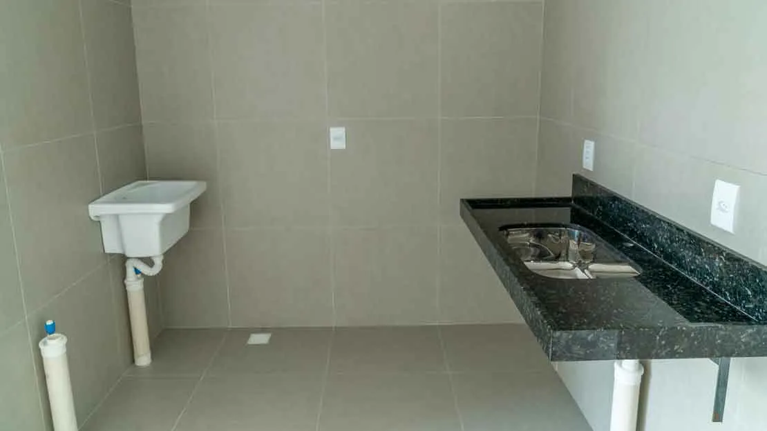 Planta, Perspectiva e Foto real do empreendimento 