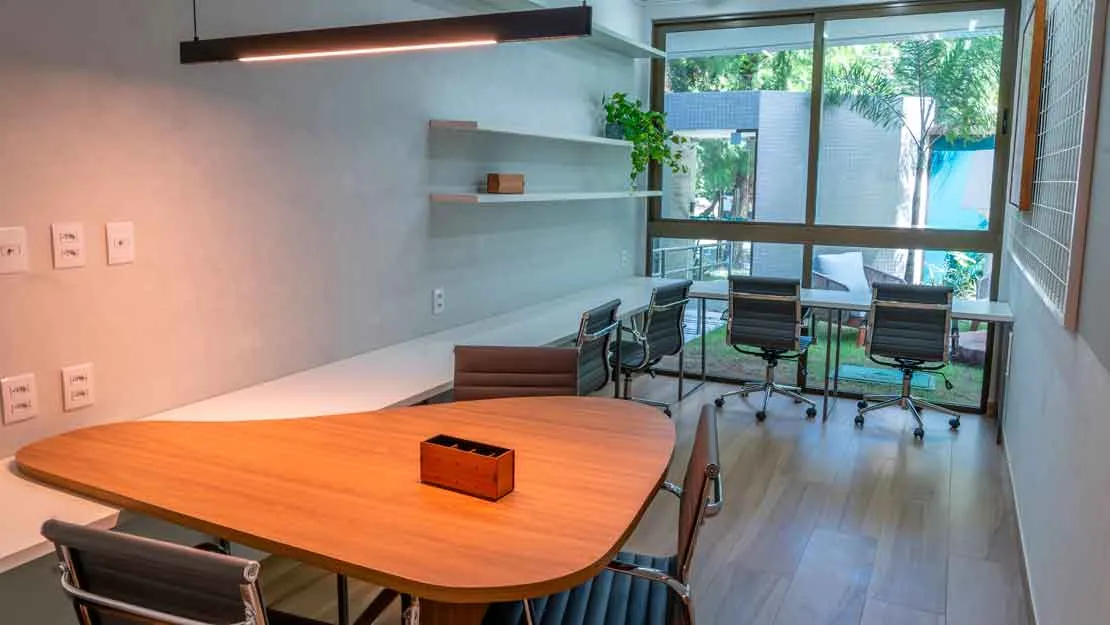 Planta, Perspectiva e Foto real do empreendimento 